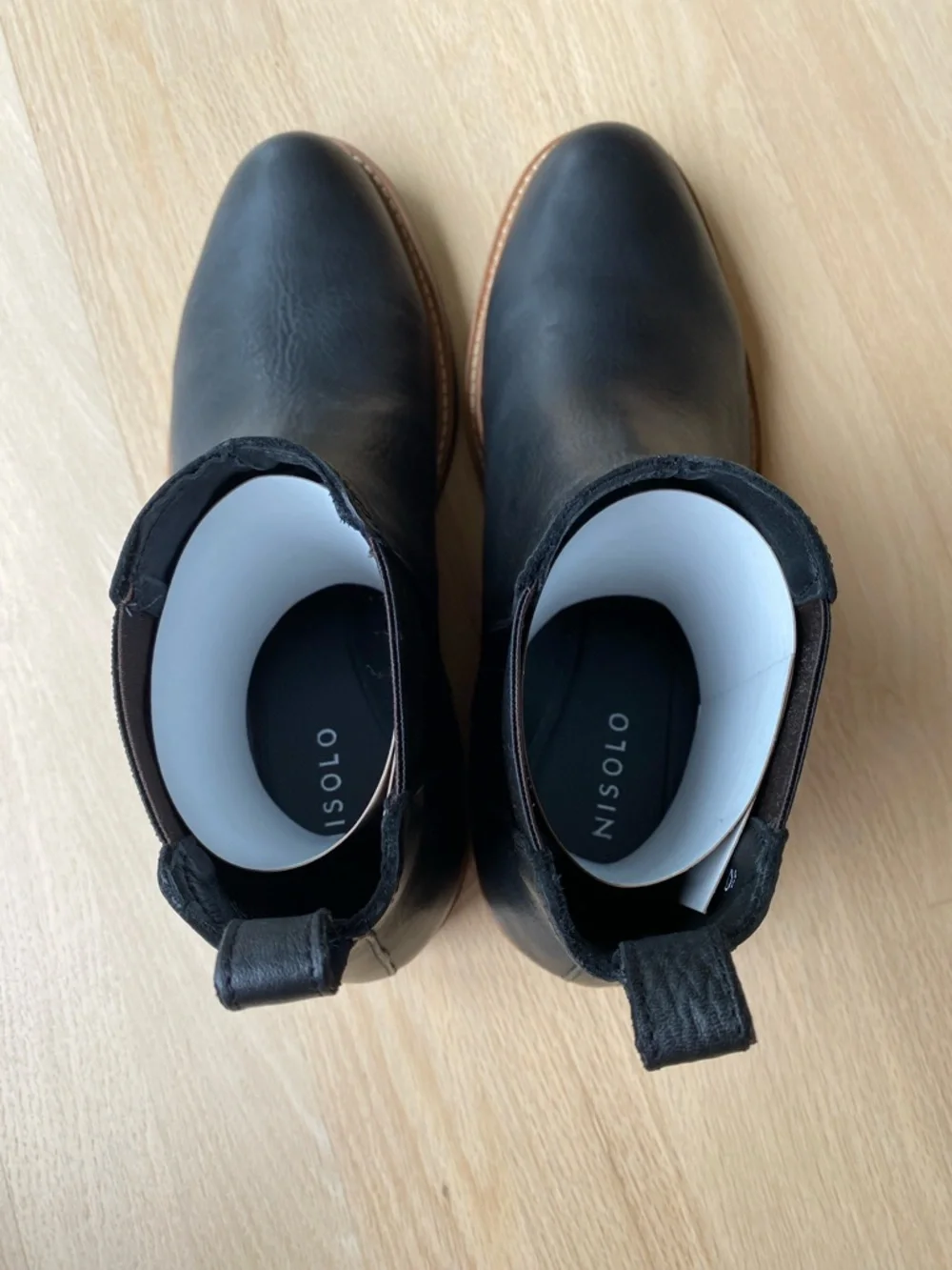Mens Size 10.5 Nisolo Black Leather All Weather Chukka Chelsea Boots Brand New